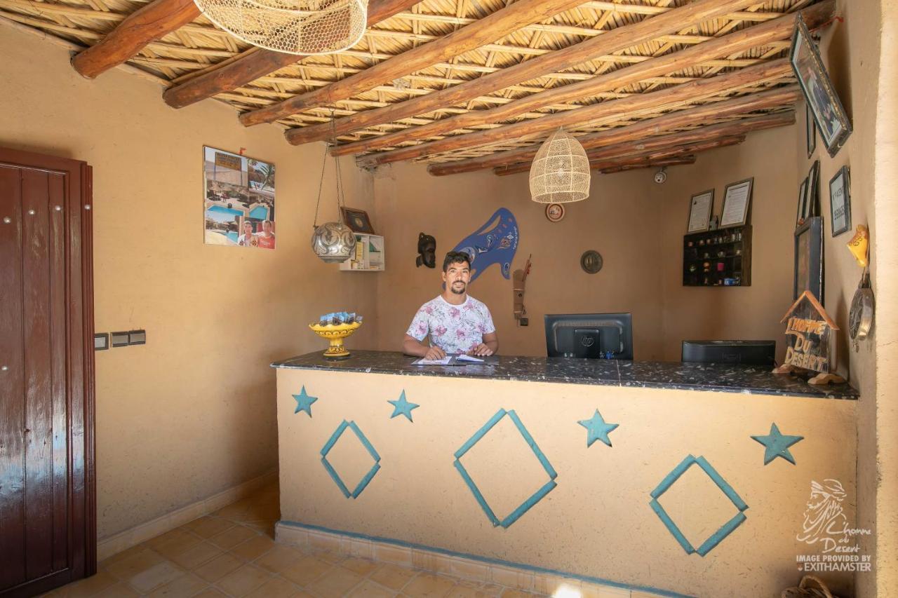 L'Homme Du Desert A Merzouga Exteriér fotografie
