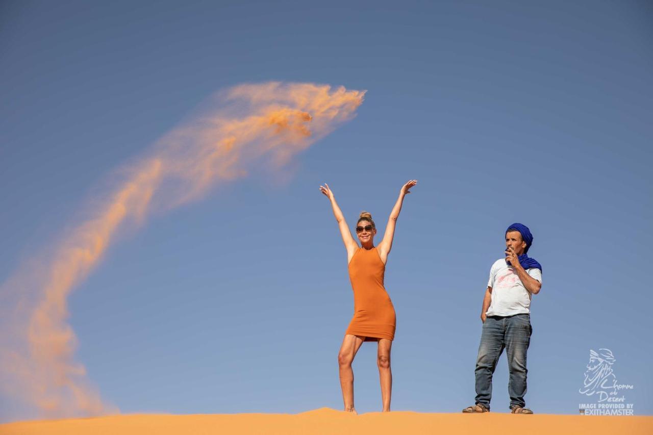 L'Homme Du Desert A Merzouga Exteriér fotografie