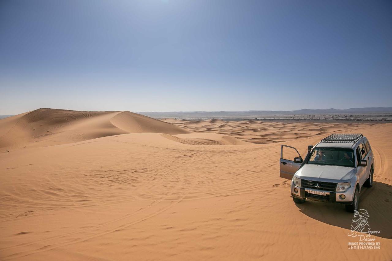 L'Homme Du Desert A Merzouga Exteriér fotografie